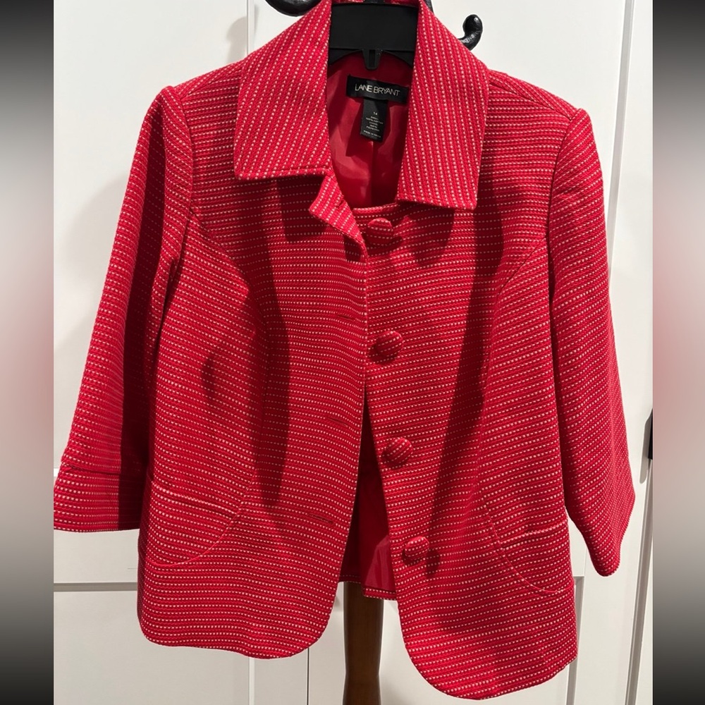 Woman’s Lane Bryant Red Textured Blazer size 14 like new